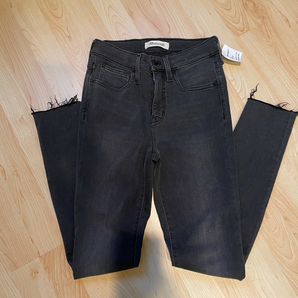Brand new with tags MADEWELL SKINNY JEANS size 25